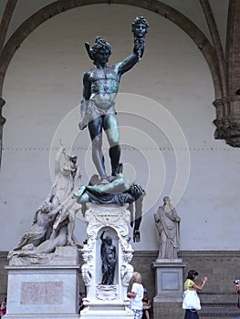 Benvenuto Cellini sculpture iof Perseus n Florence